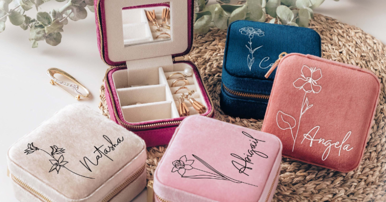 Top Benefits of Using Velvet Jewelry Boxes for Precious Pieces