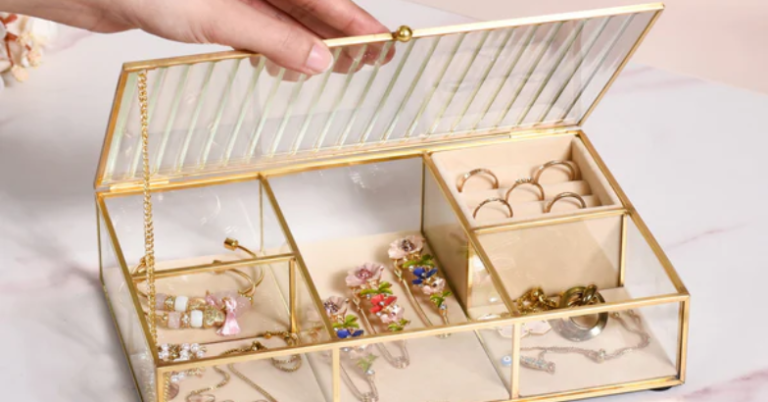 Custom Velvet Jewelry Boxes: Personalize Your Storage in Style